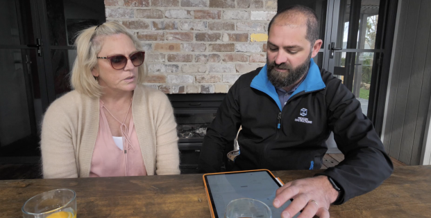 Simon And Heidi Photo2